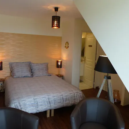 Le Ruban Bleu Face A La