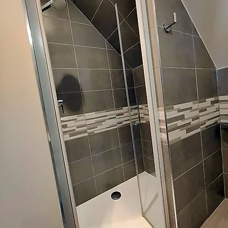 Panzió Le Ruban Bleu Face A La 4*
