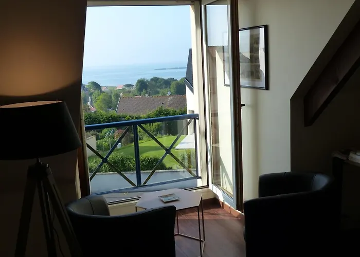 Le Ruban Bleu Face A La 4* Arromanches-les-Bains